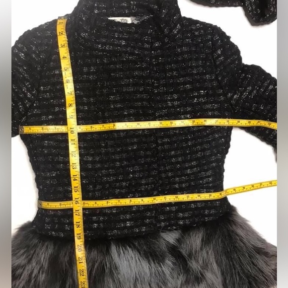 Coat. Winter black gray fur and puffer jacket Armani fabric - Picture 6 of 16